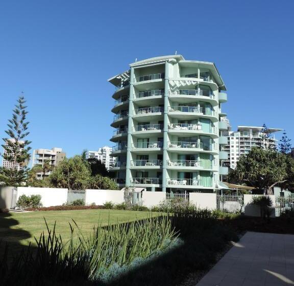 Emerald Sands Holiday Apartments