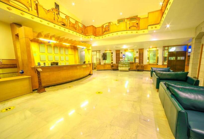 Grand Palace Hotel & Spa