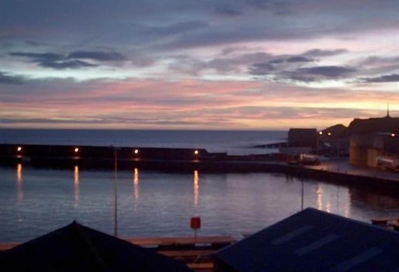 Harbour House Bed & Breakfast   Wick