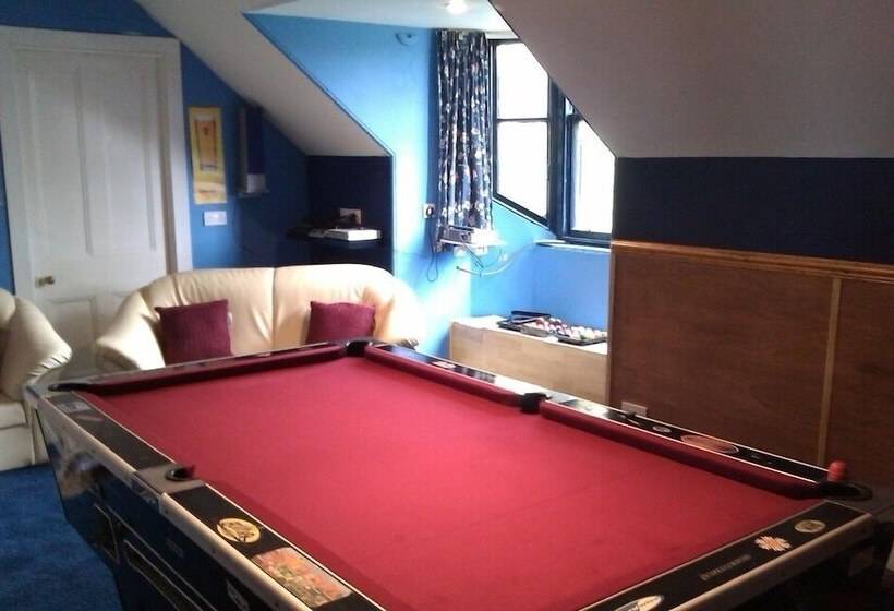 Harbour House Bed & Breakfast   Wick