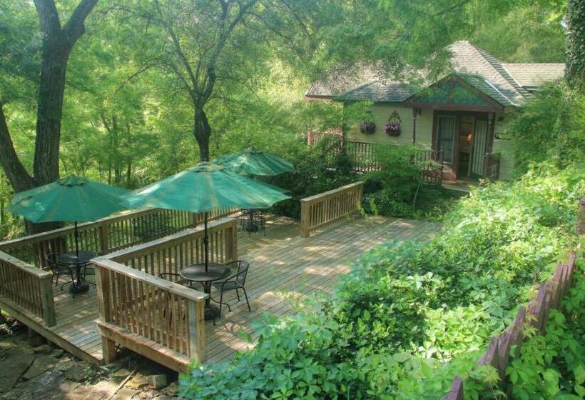 Hidden Springs Bed And Breakfast