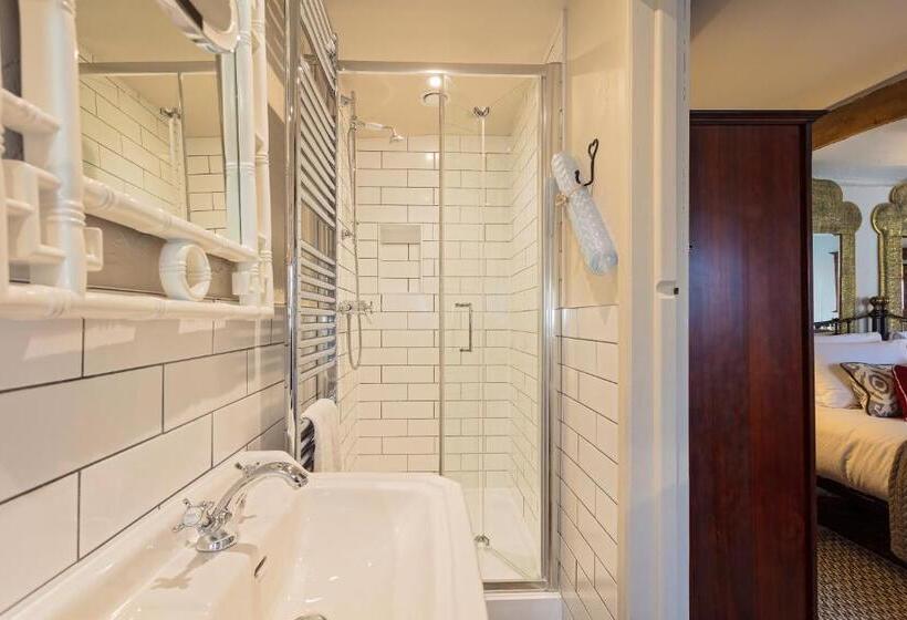 Holly Lodge Boutique B&b