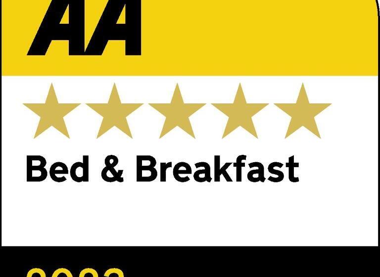 Holly Lodge Boutique B&b