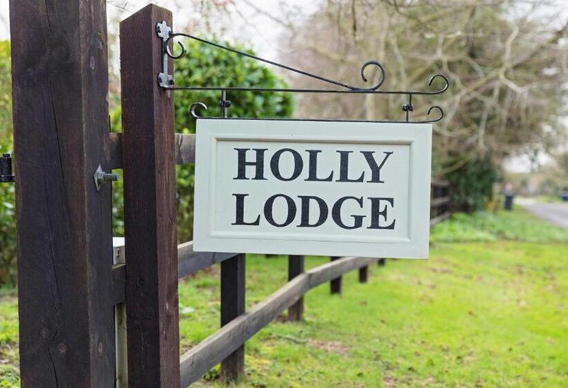 Holly Lodge Boutique B&b