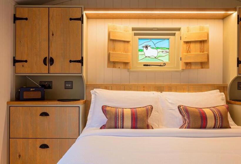 Holly Lodge Boutique B&b