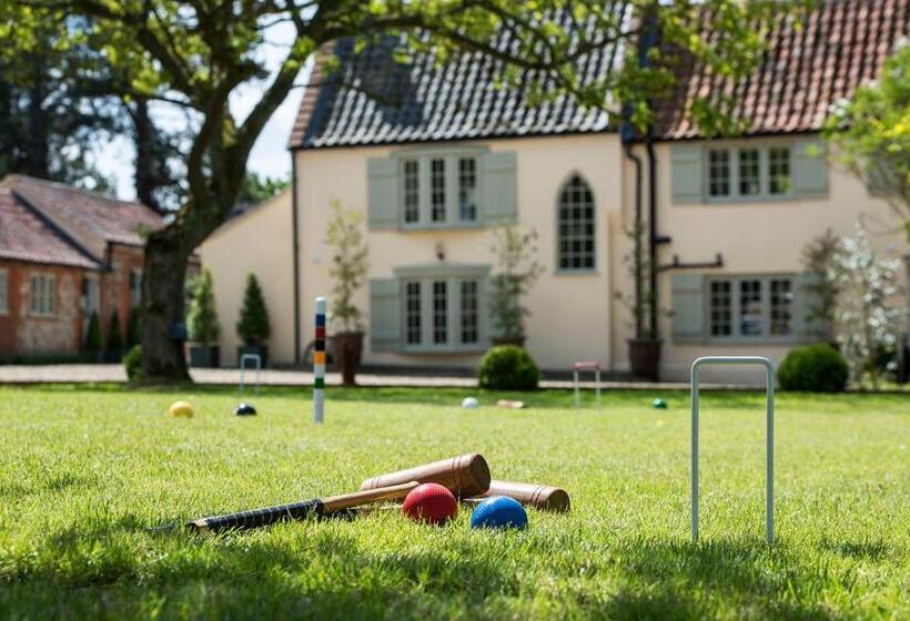 Holly Lodge Boutique B&b