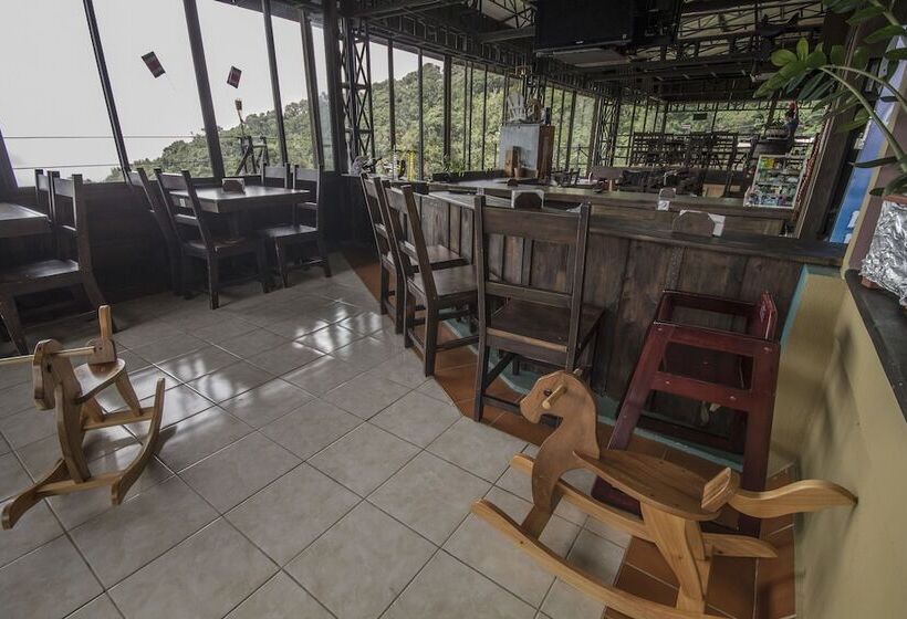 فندق Alto Palomo