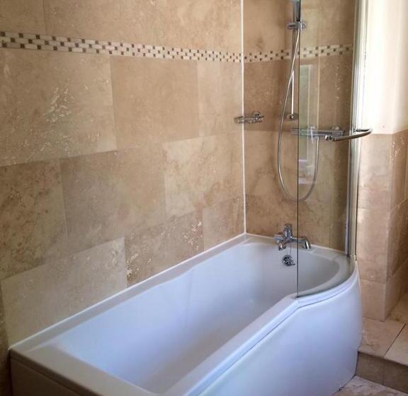 בית מלון כפרי The Anchor Inn