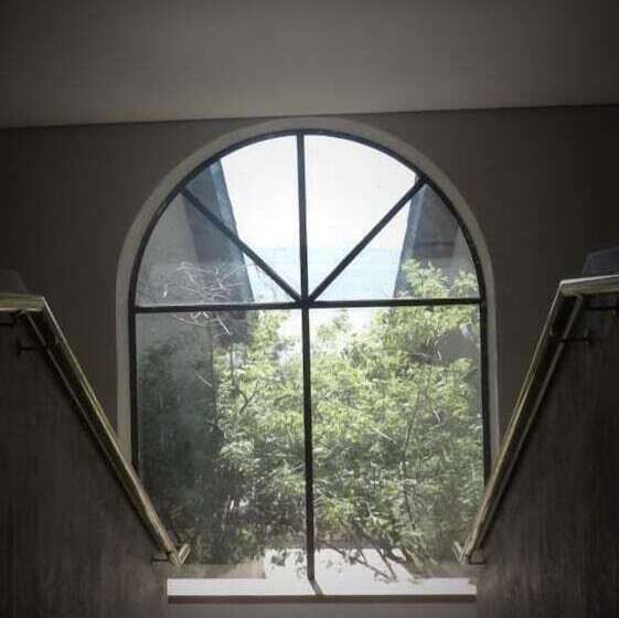 فندق Black Mountain Leisure & Conference