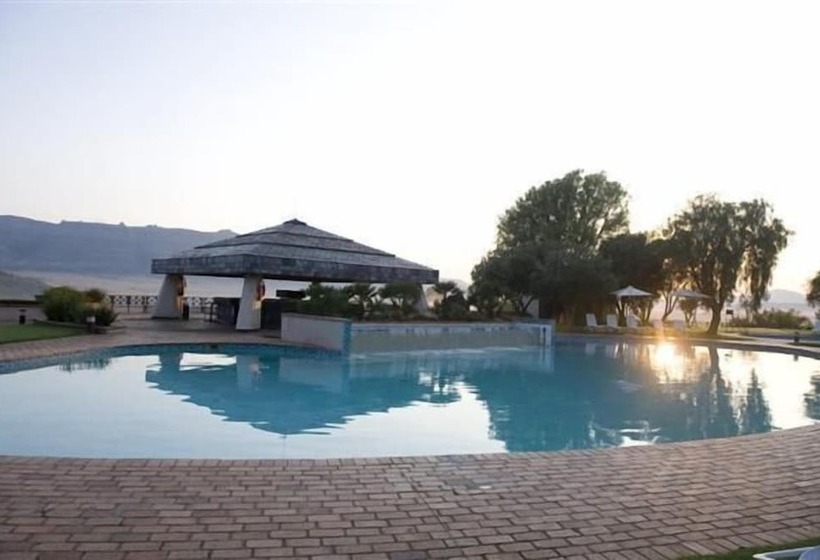 فندق Black Mountain Leisure & Conference