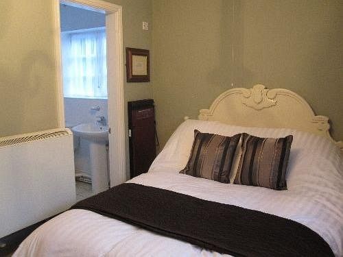 هتل Blenheim House