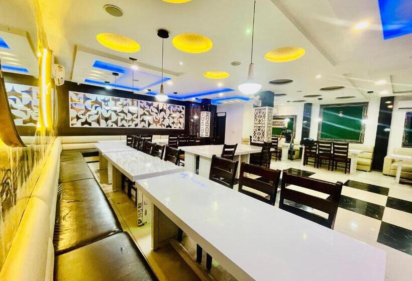 酒店 Daawat Palace