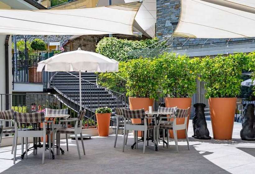 فندق Dependence Del Parco