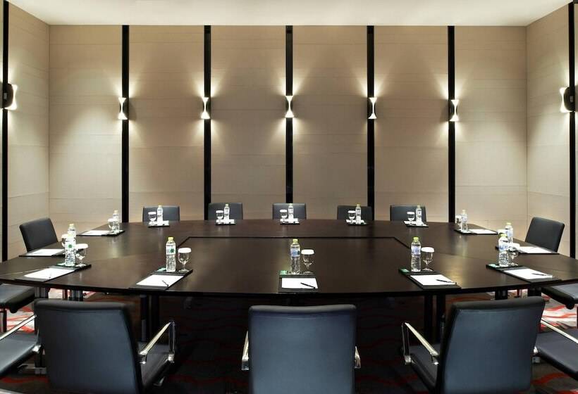 فندق Four Points By Sheraton Qingdao, West Coast