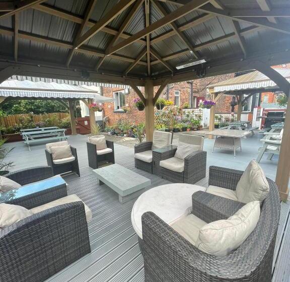 호텔 Hendham House