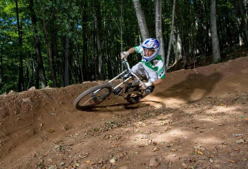 호텔 Highland House