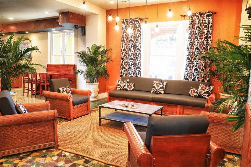 Hollander Hotel   Downtown St. Petersburg