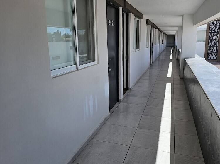 هتل La Vid Aguascalientes