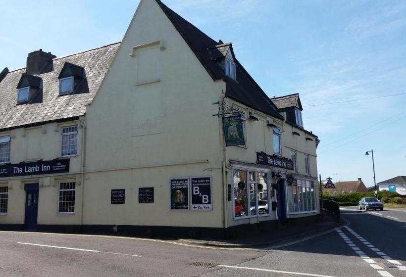 Отель Lamb Inn Ringwood Limited