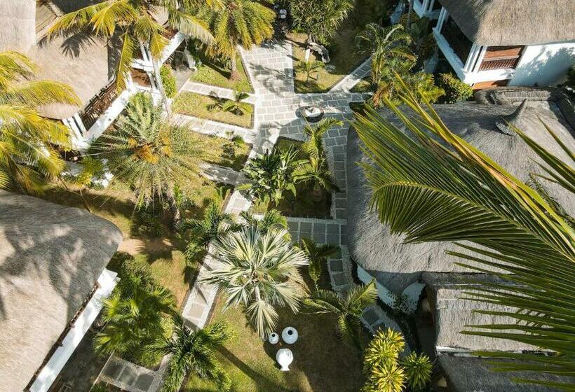 Отель Constance Sakoa Boutik