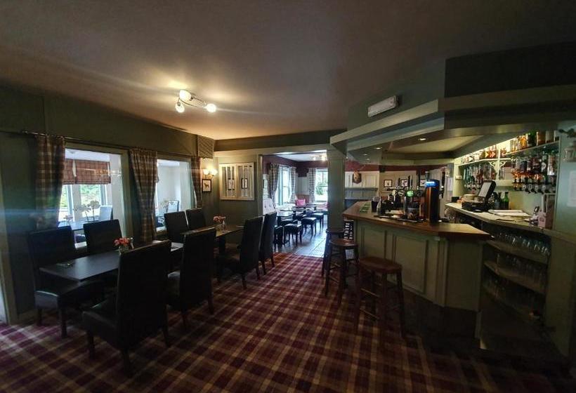 Отель Lochailort Inn