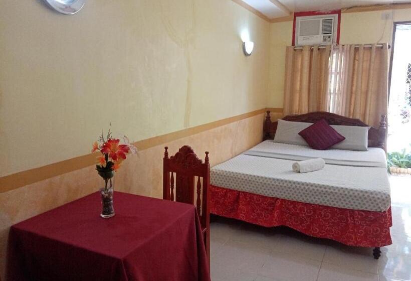 فندق Lucky Garden Inn