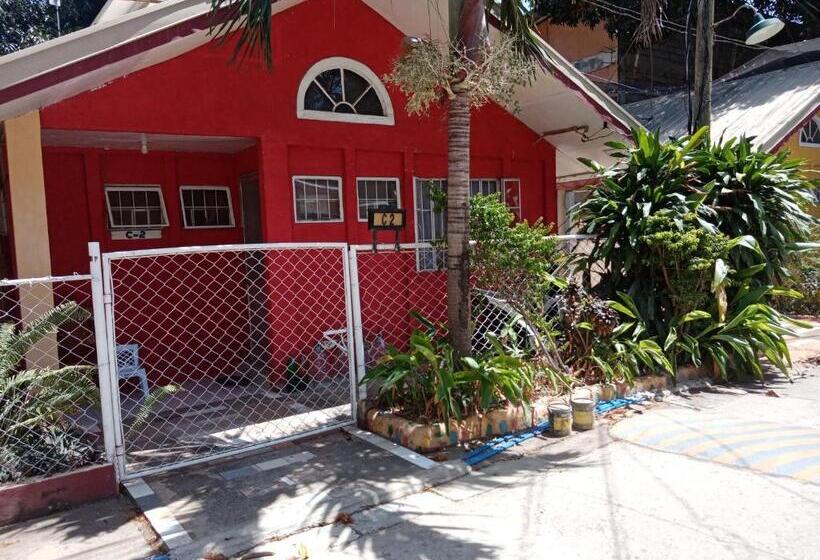 فندق Lucky Garden Inn