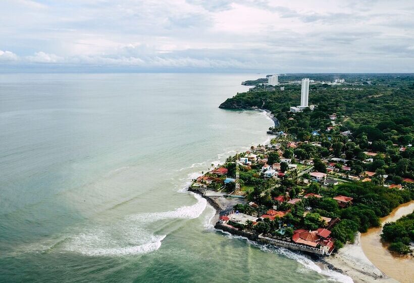 فندق Manglar Lodge