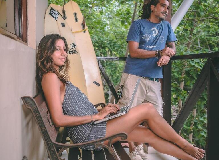 فندق Manglar Lodge