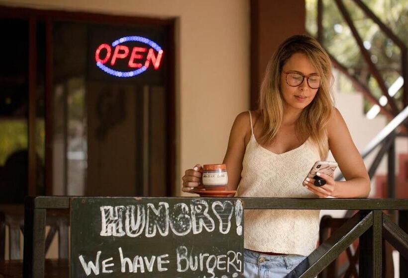 فندق Manglar Lodge