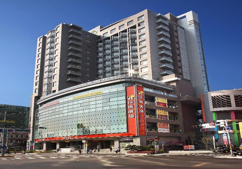 Park City Hotel   Luzhou Taipei