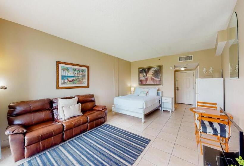 فندق Pirates Bay Guest Chambers and Marina