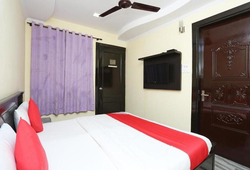 בית מלון כפרי Prem Bihari