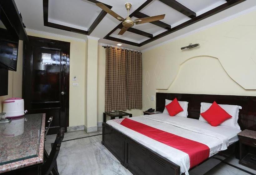 בית מלון כפרי Prem Bihari