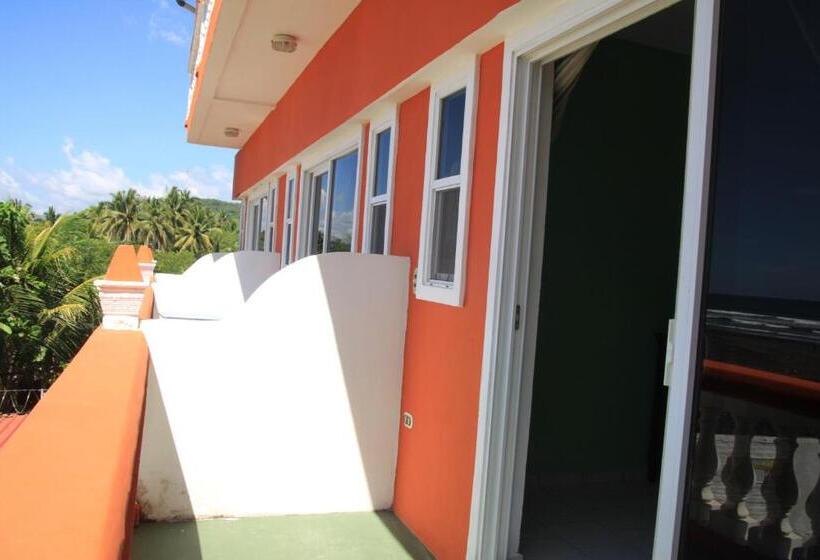 هتل Sabas Beach Resort