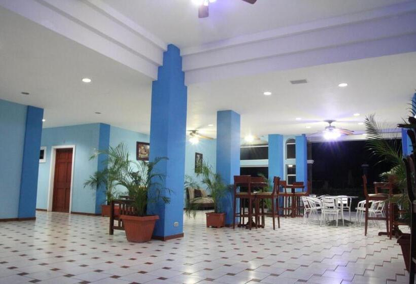 هتل Sabas Beach Resort