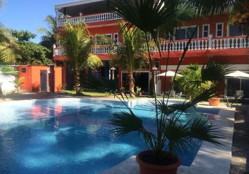 هتل Sabas Beach Resort