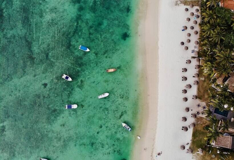 Отель Constance Sakoa Boutik