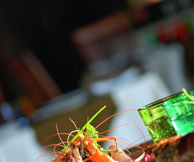 Отель Constance Sakoa Boutik