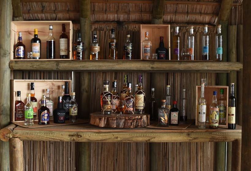 Отель Constance Sakoa Boutik