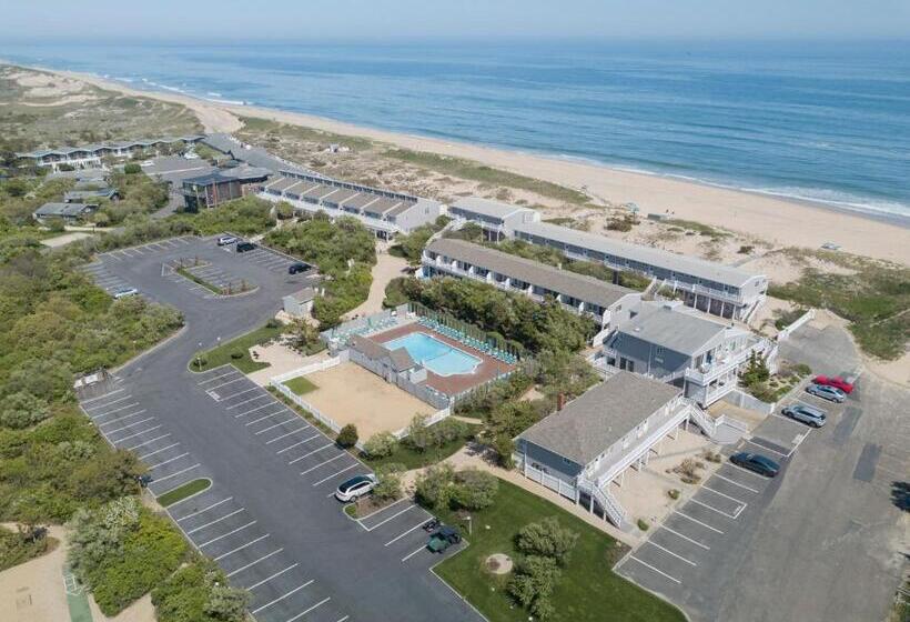 فندق Sea Crest Resort