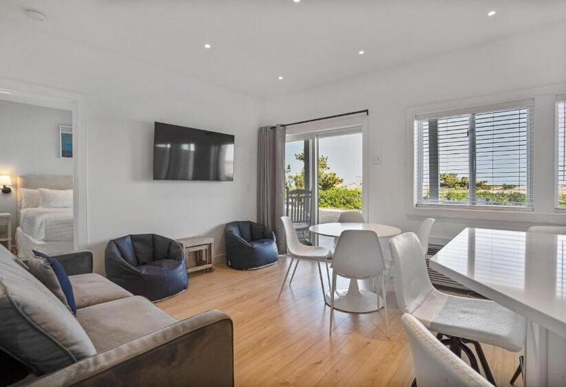 فندق Sea Crest Resort