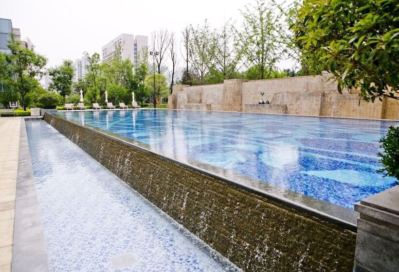 Отель Sheraton Qingdao Jiaozhou