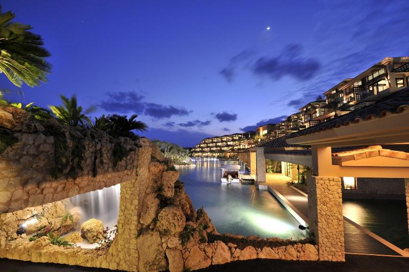 酒店 Shigira Bayside Suite Allamanda