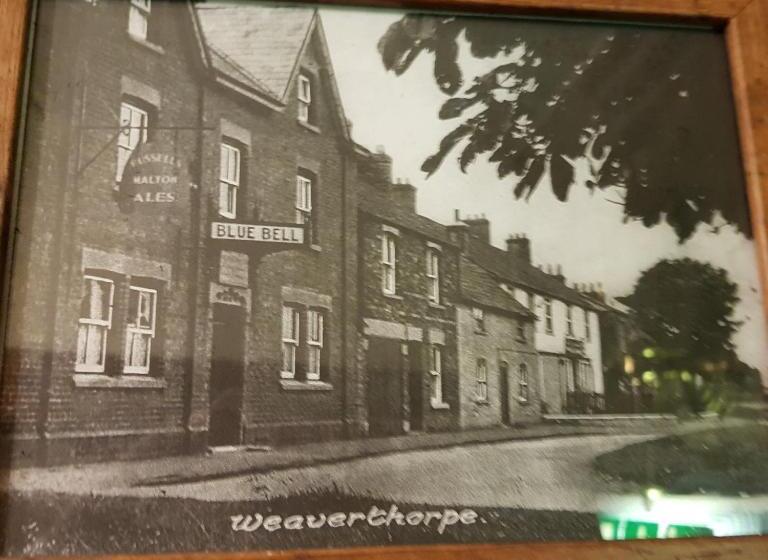 ホテル The Blue Bell Inn