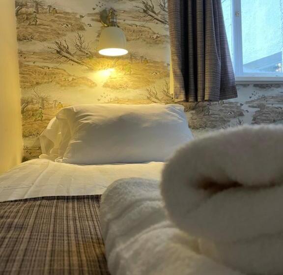 ホテル The Bridge Inn