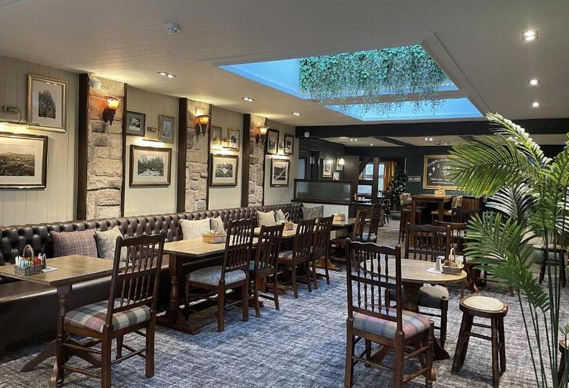 ホテル The Bridge Inn