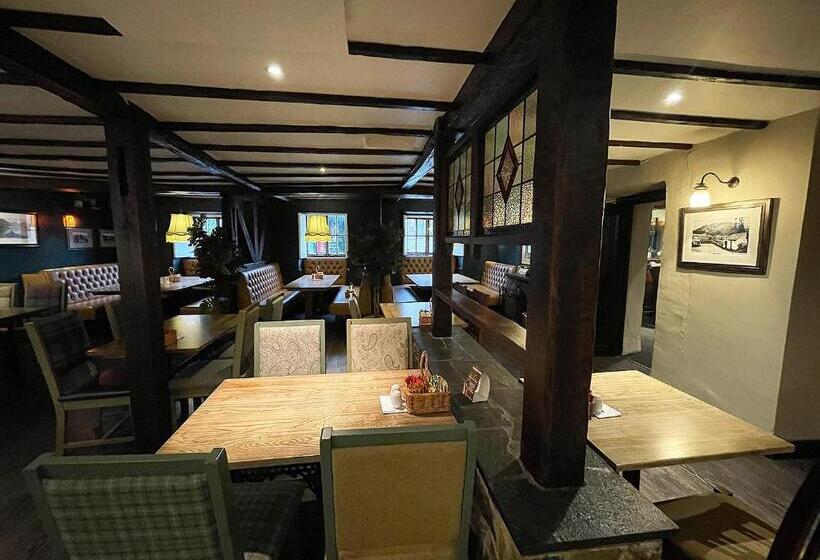 ホテル The Bridge Inn