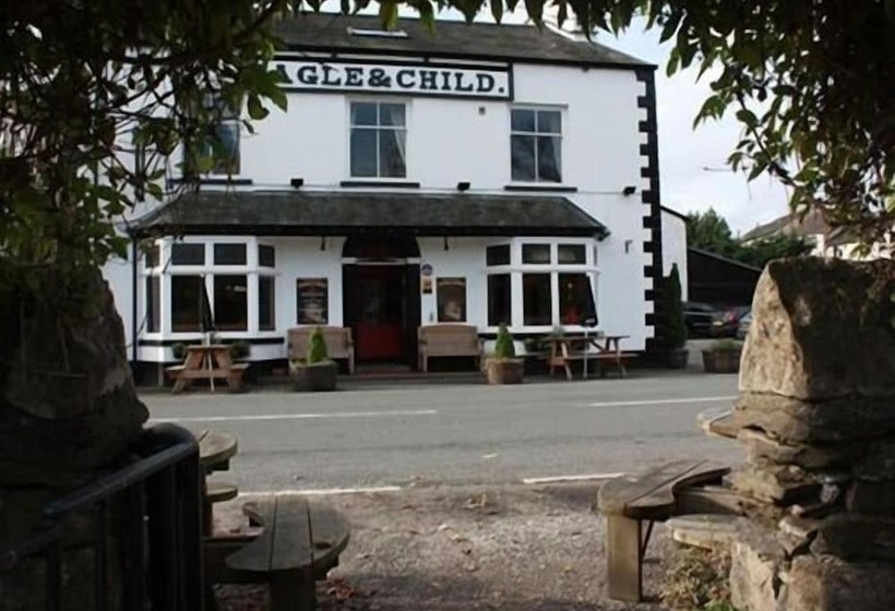 Отель The Eagle And Child Inn