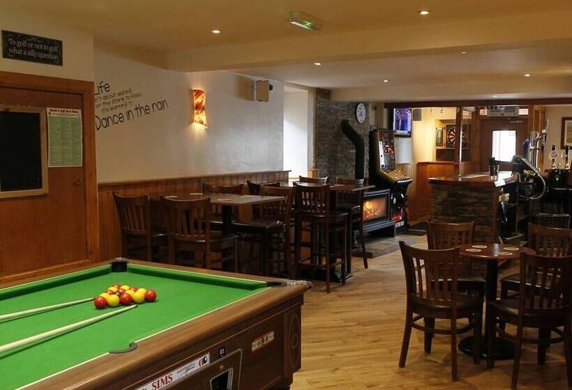 ホテル Elphinstone